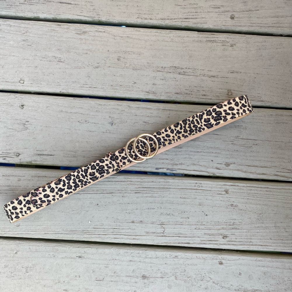 NWOT Lovely leopard print (brown/tan/black)  1.25”W belt & gold buckle, XL-XXL